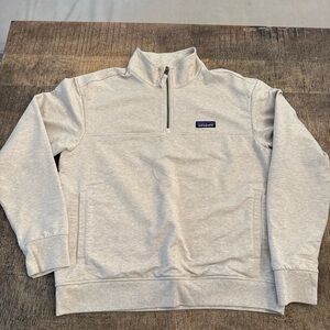 Patagonia Women’s Medium Quarter-Zip